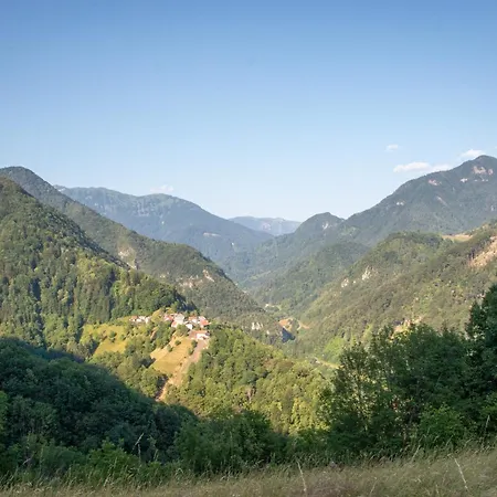 Hikers Hut Pr Blazu Homestay szállás Podbrdo