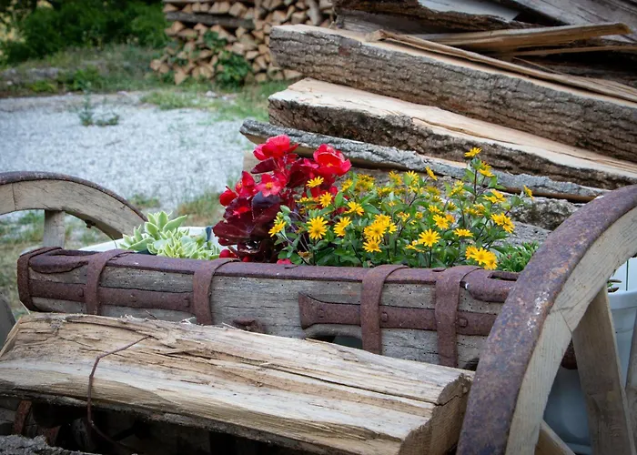 Privatunterkunft Hikers Hut Pr Blazu